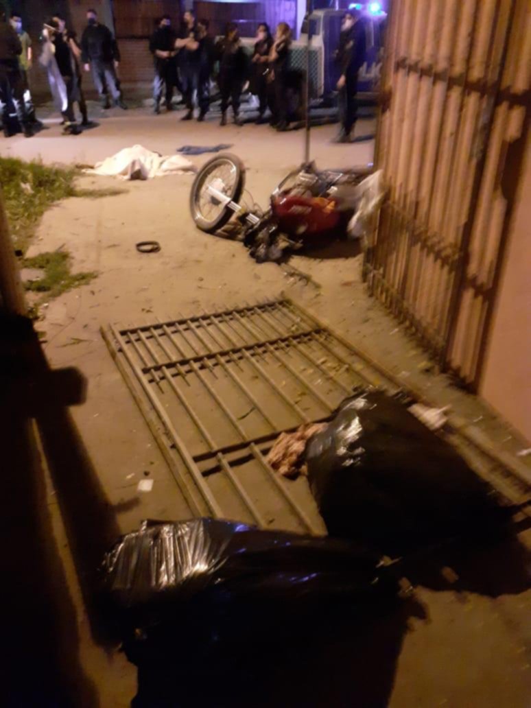 Murió en un choque con una moto que habría sido robada en la zona de Parque Castelli