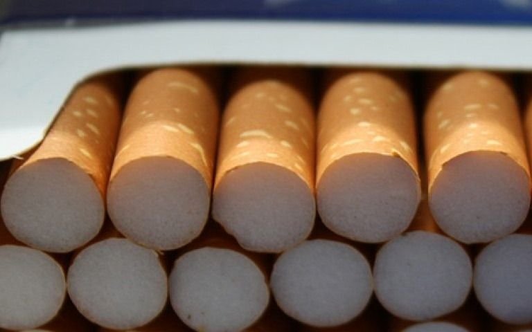 Para evitar faltantes, flexibilizan controles para importación de cigarrillos