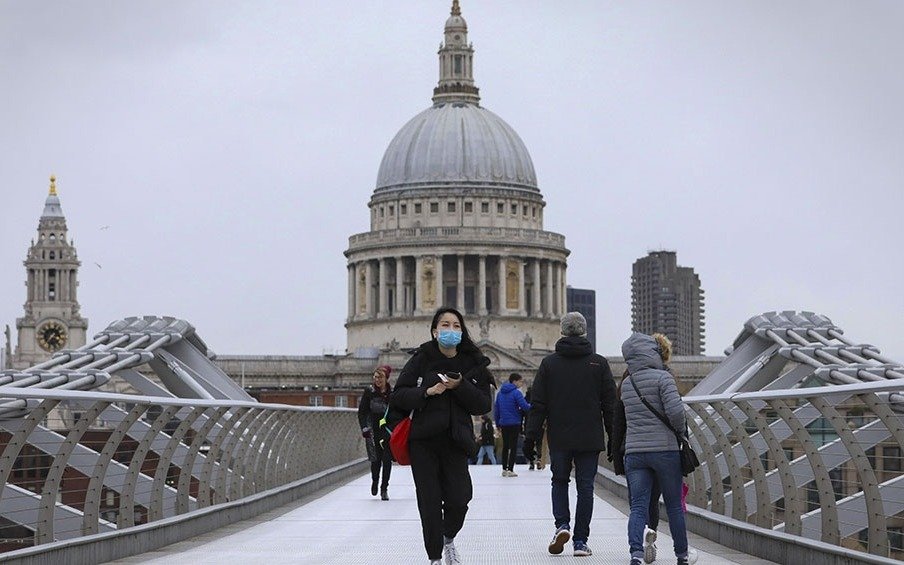Más de 3.100 nuevos casos en Reino Unido y los británicos pierden confianza en el gobierno