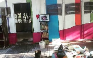 Se incendió la biblioteca infantil de Parque Saavedra en La Plata