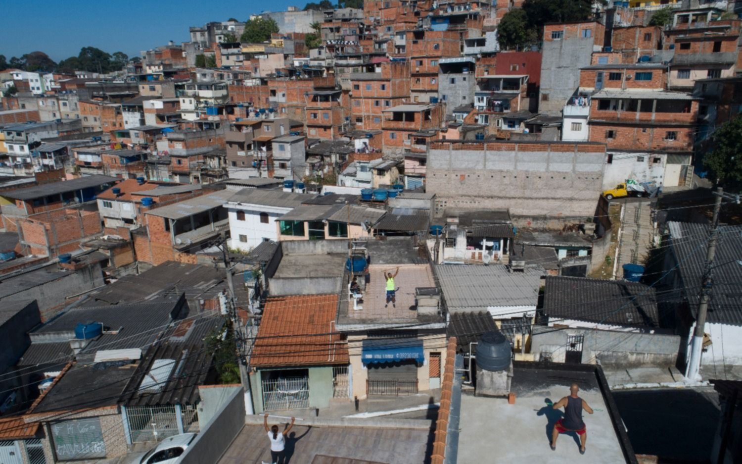 Brasil superó las 16 mil muertos y el tercer país del mundo con más víctimas de COVID-19