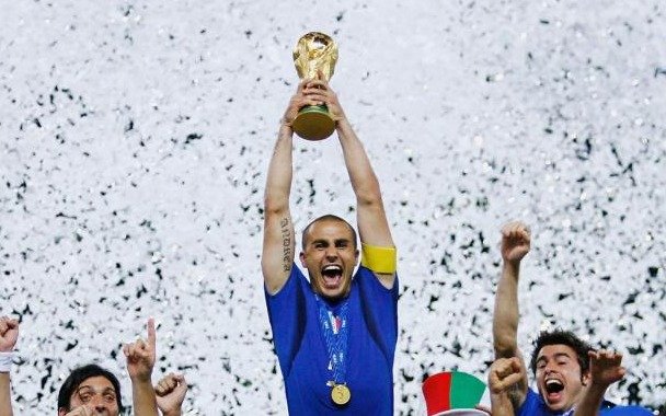 La insólita anécdota de Italia campeón del mundo 2006: "Rompimos la copa apenas llegamos a Roma"