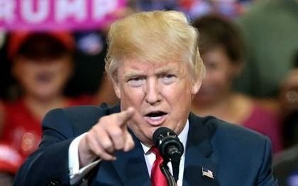  Trump dice que la "incompetencia" de China provocó "una matanza mundial"