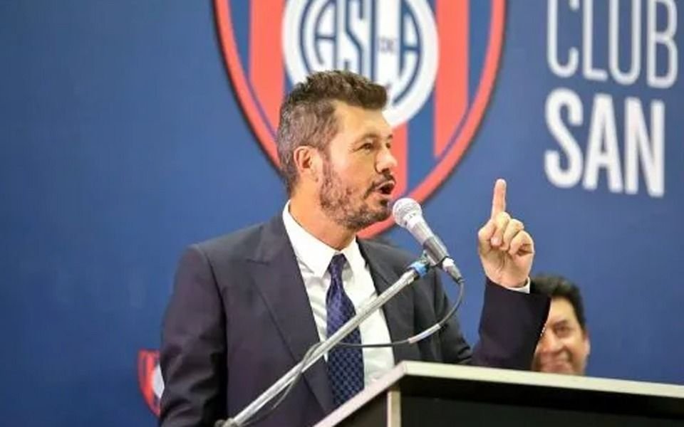 San Lorenzo recibió una dura sanción de la FIFA, pero abrió dos caminos para resolverla