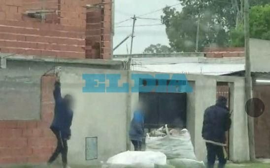 El Palihue: Detienen a 3 sujetos que dispararon al aire e investigan si se trató de una intimidación