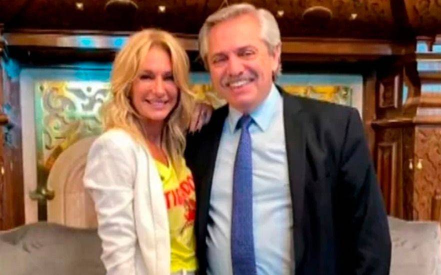 Alberto, con tiempo para contestarle a Yanina