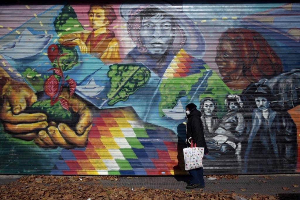 La Plata en imágenes: murales, arte callejero entre las diagonales