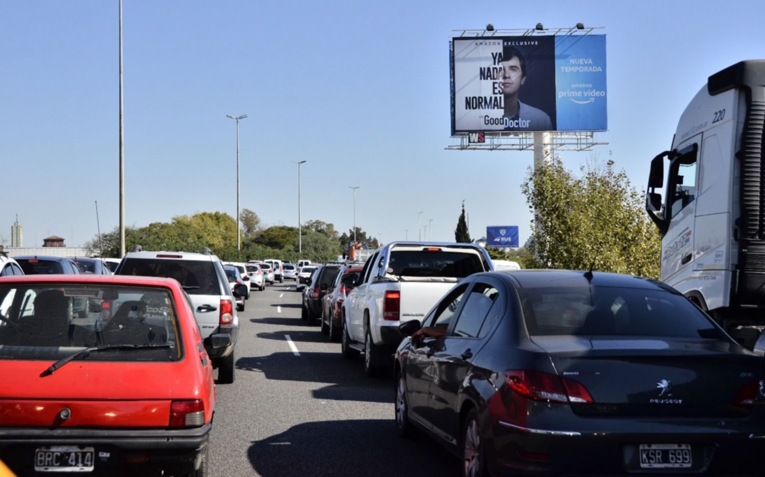 Embotellamientos por los controles en Panamericana, Ricchieri y Acceso Oeste