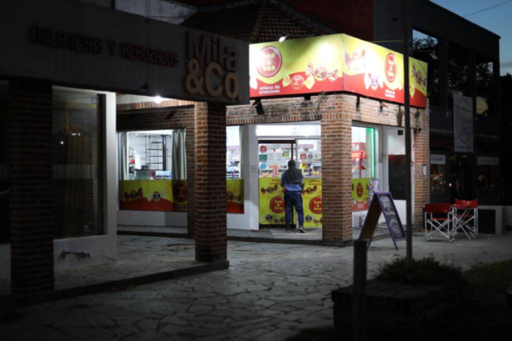 Segundo asalto en un mes a un kiosco frente a la República de los Niños