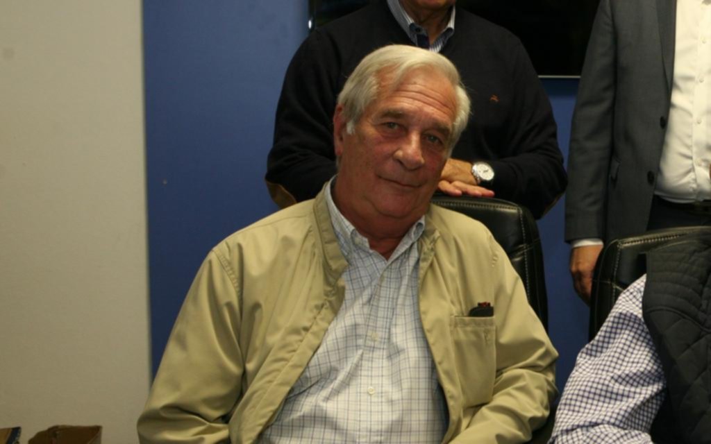 Desde las redes despidieron a Hugo Barros Schelotto
