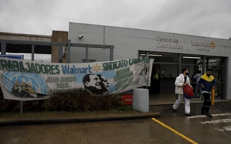 Se destraba el conflicto y hay acuerdo entre Walmart y Camioneros