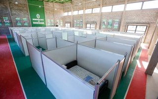 Ensenada: "El centro extrahospitalario que funciona en Punta Lara nos permitió evitar el colapso sanitario"