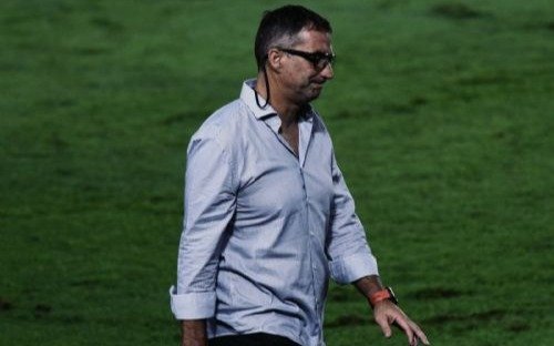 En Racing no solo despidieron a Pizzi sino que también tienen el reemplazante