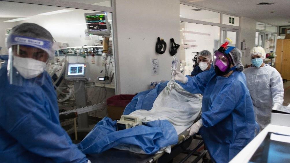 La peor cara de la pandemia en el país: pico de 663 fallecidos