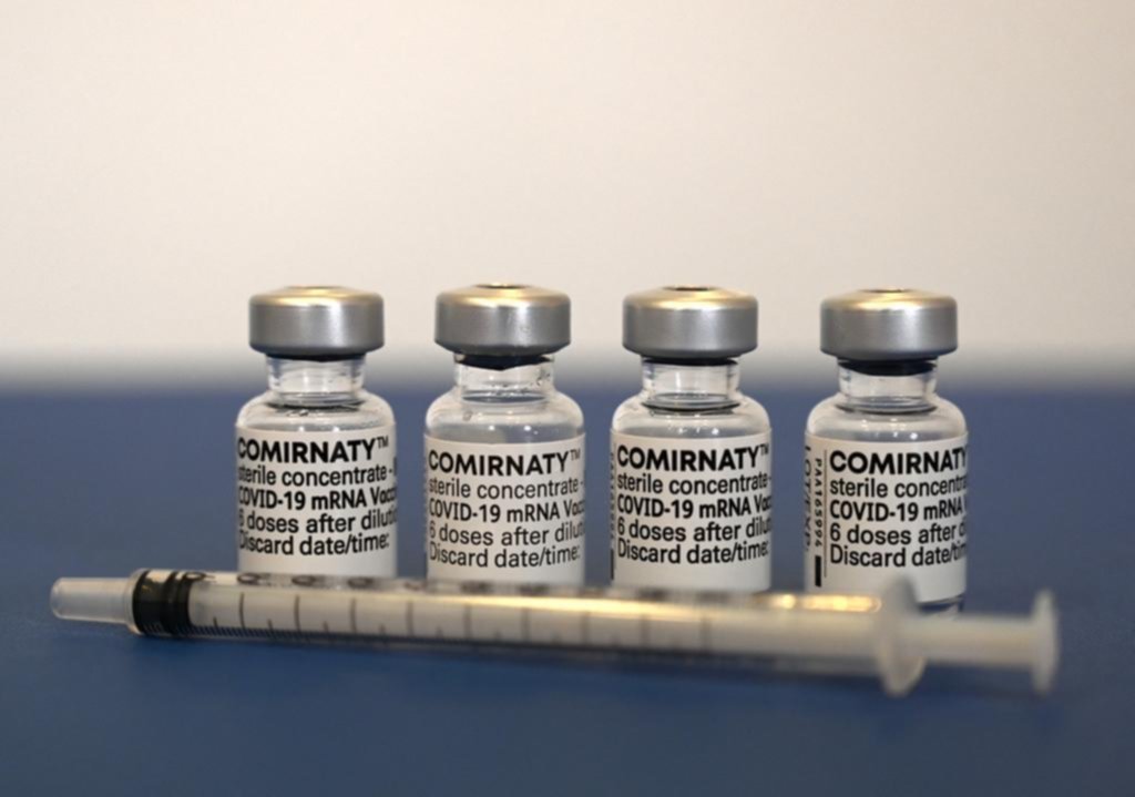 Se calienta el debate por las patentes de las vacunas