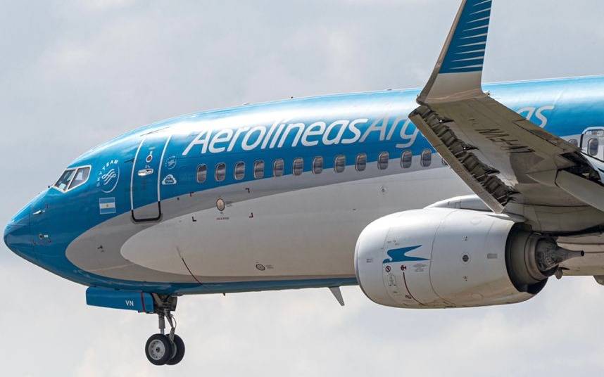 Partió un nuevo vuelo a Rusia en busca de más vacunas: cuándo regresará