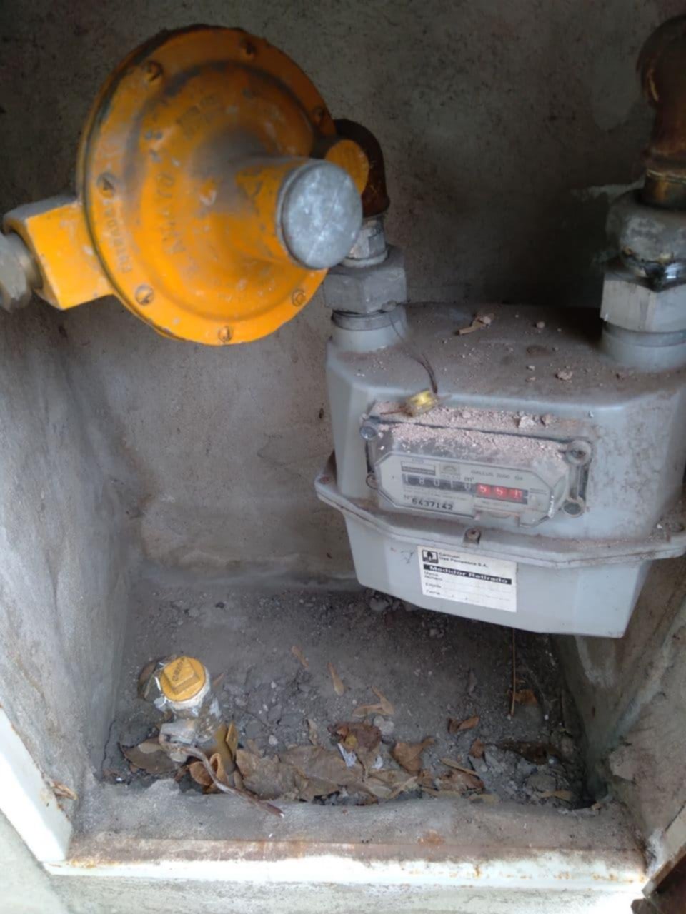 En El Mondongo, inquietud vecinal por el robo en gabinetes de gas