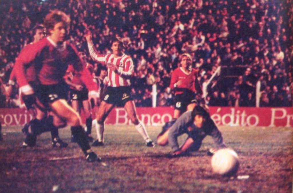 Te acordás Rojo esos duelos... una rivalidad de más de 50 años