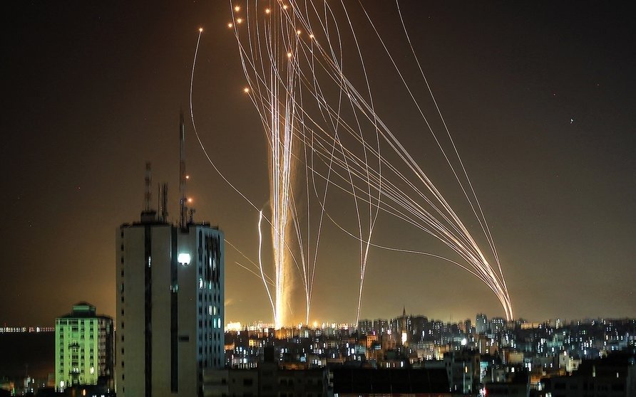 El grupo terrorista Hamas lanzó más de 1.000 misiles contra Israel desde el lunes