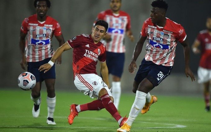 En medio del clima de fuerte tensión social, River empató con Junior en Barranquilla