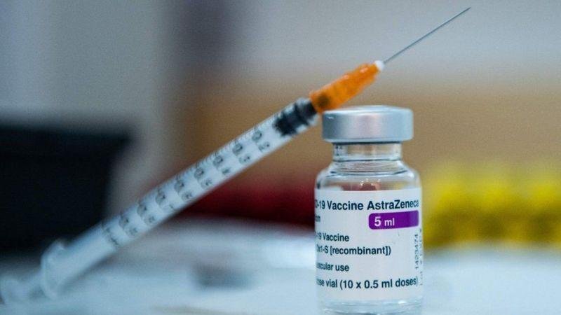 AstraZeneca: la vacuna que llegará de a millones y que aún genera dudas en varios países