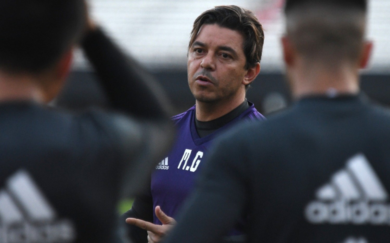 Gallardo concentra al equipo para el sexto mano a mano con Boca