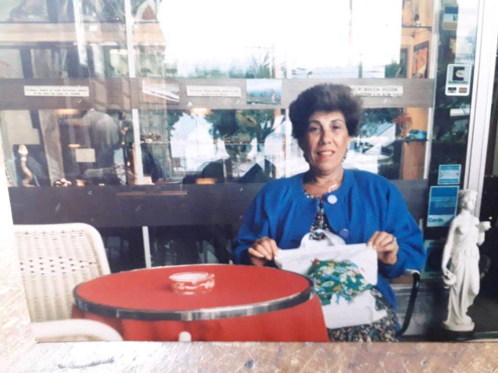El desconocido mundo de Elvira, la de “las cosas importadas” y su inesperado último cliente