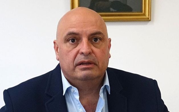 Desplazan al presidente del Colegio de Médicos de una jefatura en hospital de Ensenada
