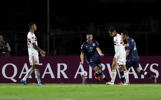 Racing se clasificó a octavos de Libertadores tras vencer a San Pablo en Brasil