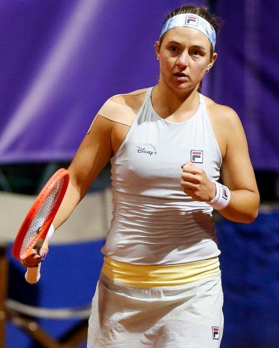 Podoroska sigue a paso firme: está en Cuartos