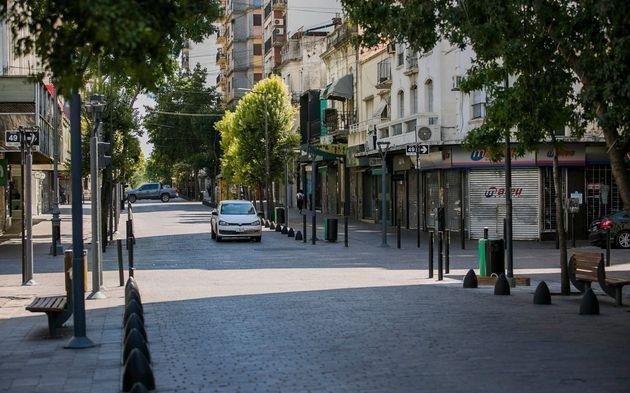 Qué podría abrir y qué no en La Plata si se vuelve a Fase 1