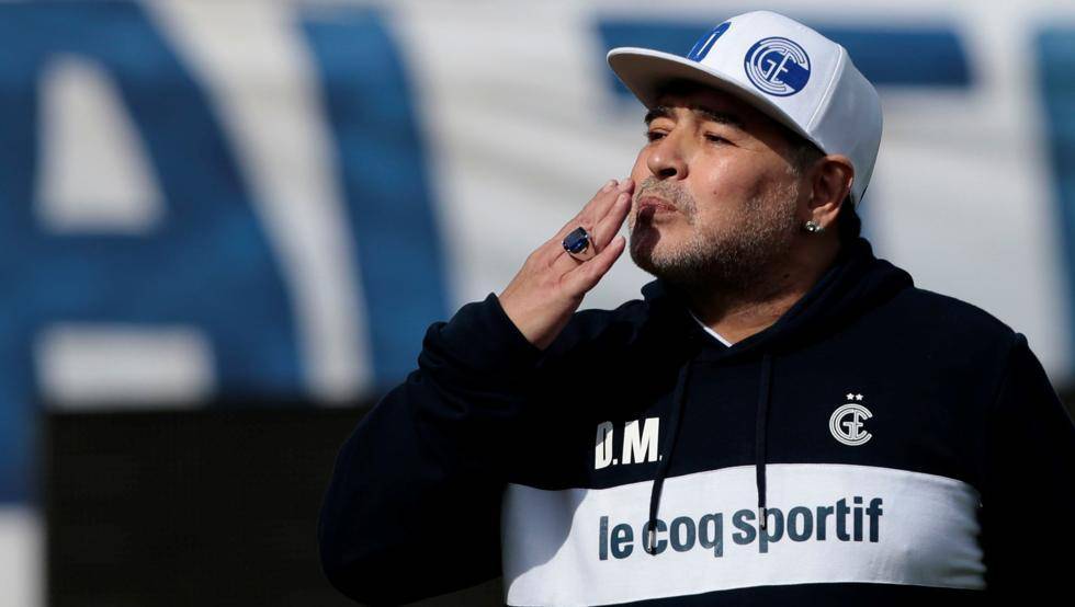 No podrán salir del país los imputados en la causa Maradona
