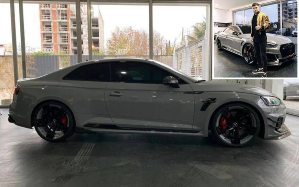 El auto fuera de serie que pone a la venta uno de los delanteros de Boca