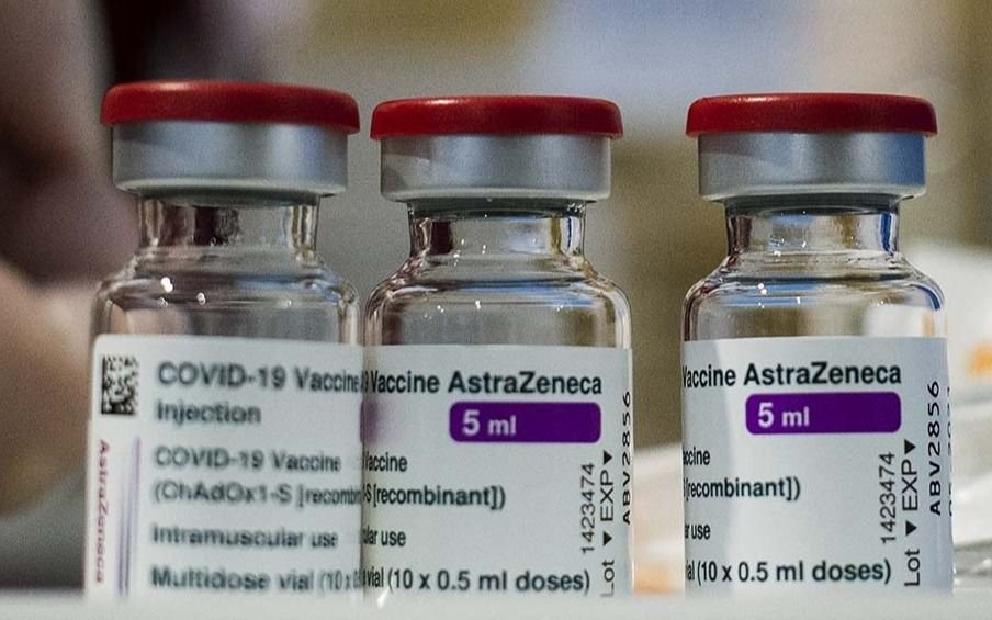 Llegan más de un millón de dosis de vacunas de AstraZeneca entre mañana y el lunes