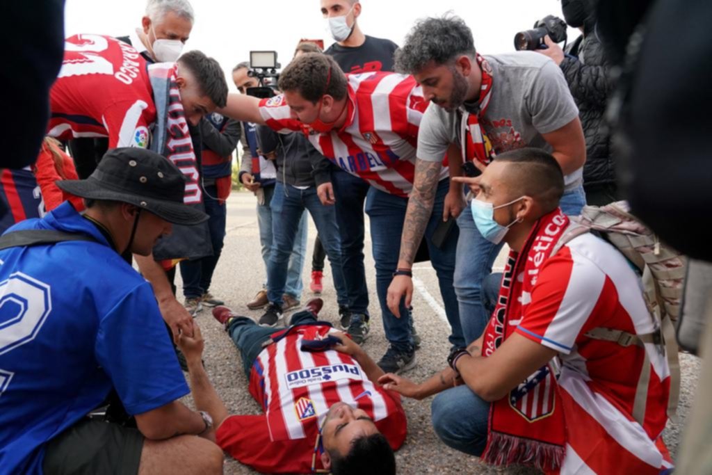 Miles de hinchas del “Aleti” festejaron el título español desafiando a la pandemia
