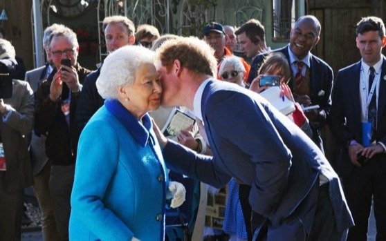 Enojo real: los dichos del príncipe Harry que hicieron enfurecer a Isabel II