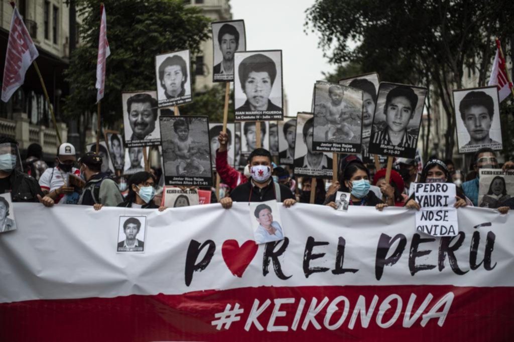 Al menos 18 muertos en Perú en un ataque atribuido a la guerrilla de Sendero Luminoso
