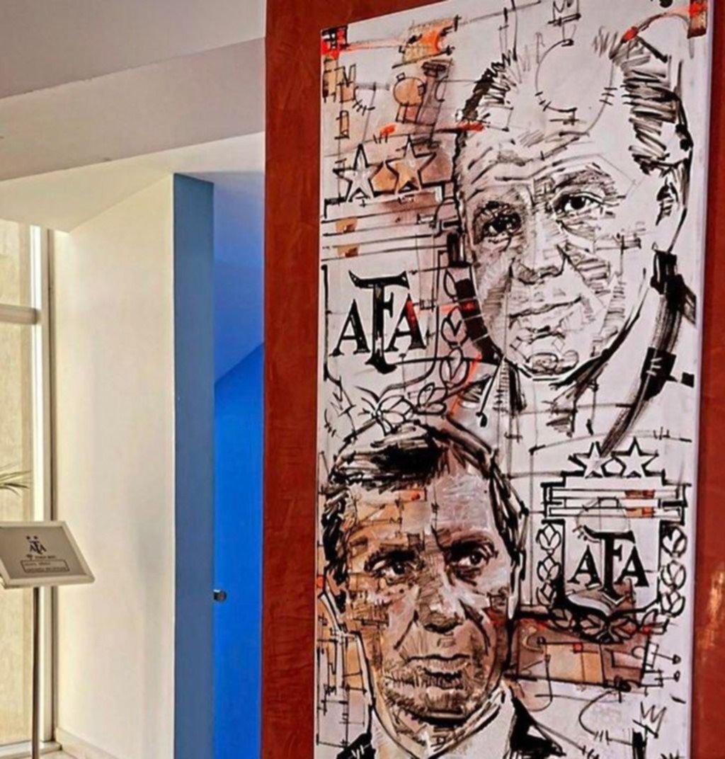 En Ezeiza, las imágenes de Sabella y Bilardo darán la bienvenida al plantel argentino