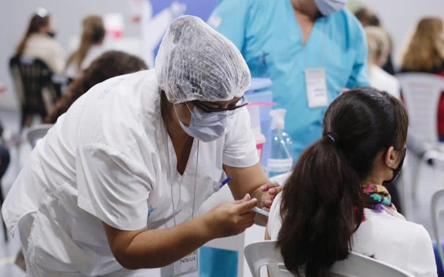 Desde el Gobierno precisaron que Argentina puede llegar a las 18 millones de vacunas a principios de junio