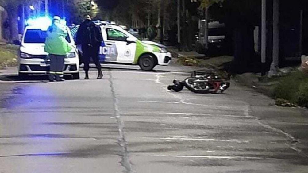 El policía detenido por matar a dos ladrones aseguró que iban armados