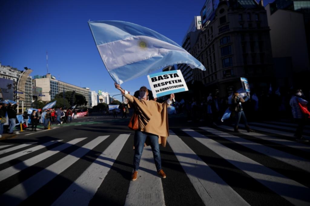 Protestas contra el Gobierno en las principales ciudades