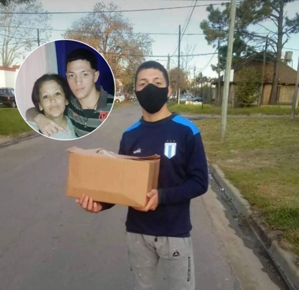 Vende pan por Los Hornos mientras sueña con goles y ayudar a su familia