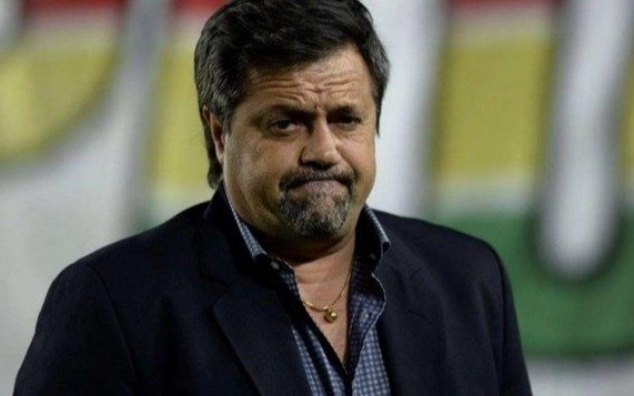Caruso Lombardi está internado con coronavirus