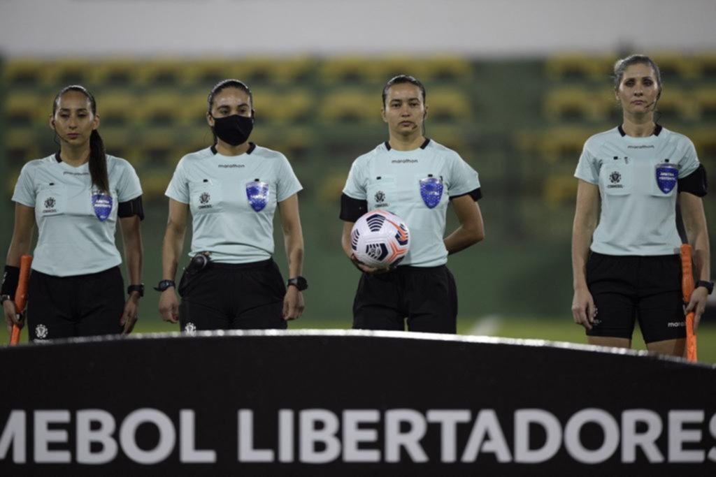 Arbitraje bien femenino e histórico en Florencio Varela