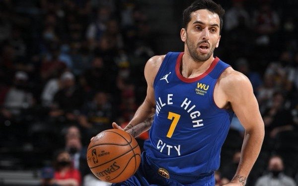 Denver Nuggets superó a Portland y toma ventaja en la serie 