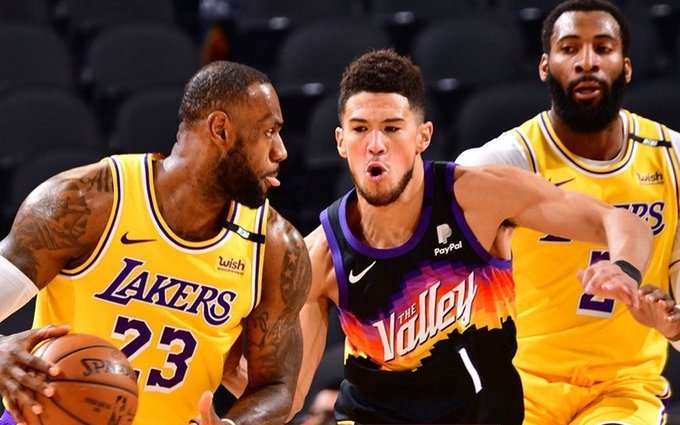 Lakers vencieron por 109-95 a los Suns 