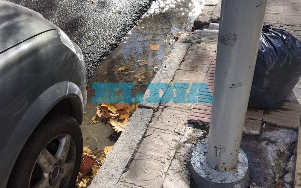 Preocupación en 60, entre 2 y 3, por un desborde cloacal 