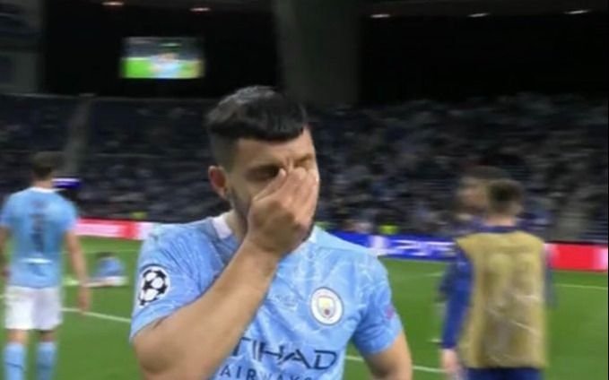 Agüero, el gran ídolo del Manchester City, se despidió sin la Champions