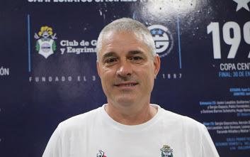 Pellegrino, la dupla, Perrone y una nueva reunión
