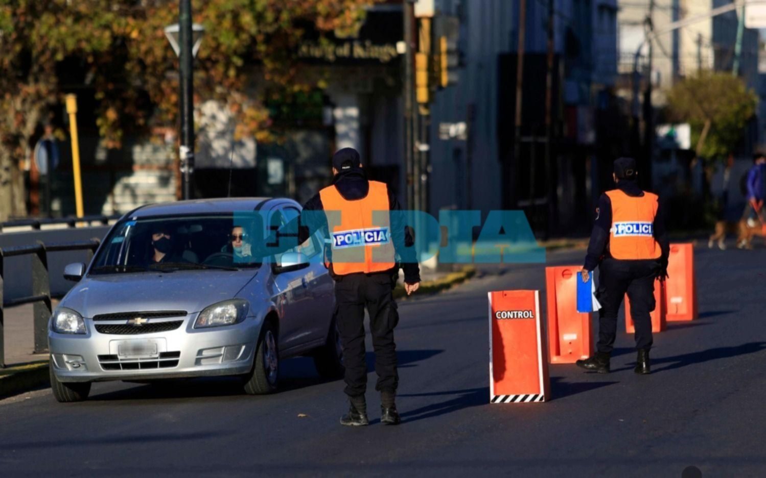 Últimas horas del confinamiento estricto en la Región: qué estará permitido y qué no a partir de mañana